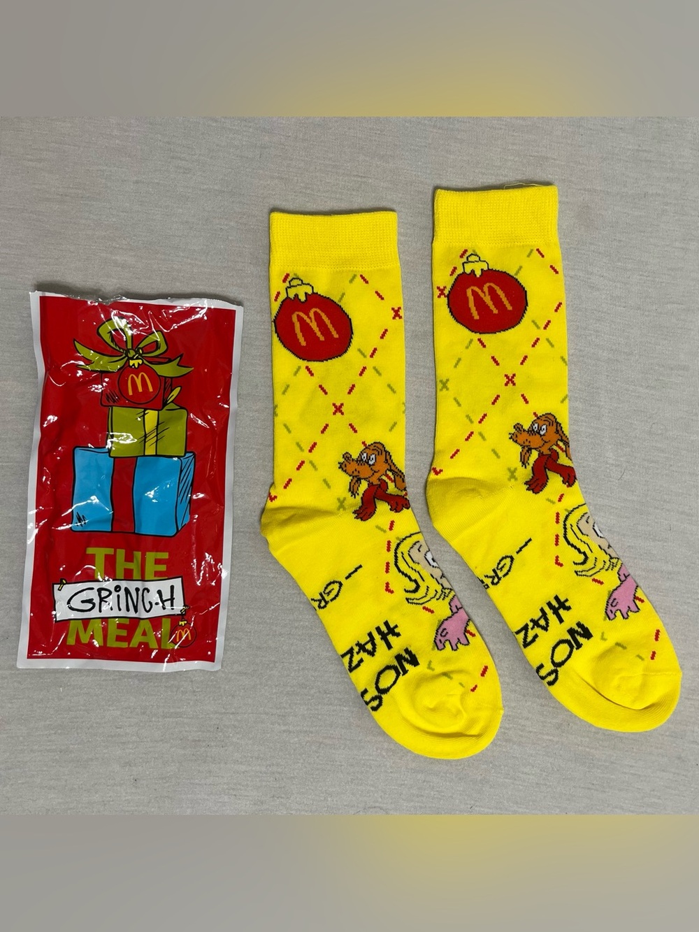 How the Grinch Stole Christmas Socks - Yellow One Size